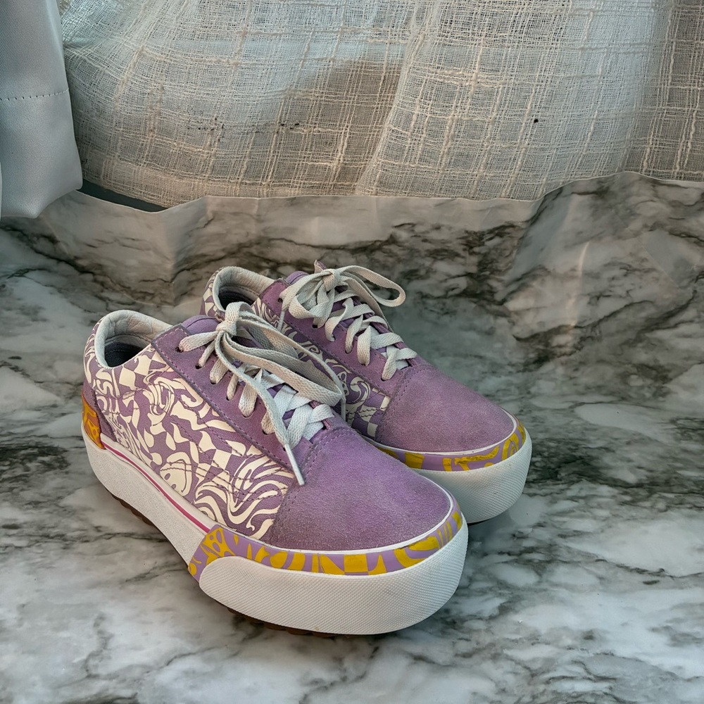Vans size 6.0 Women Men 4.5